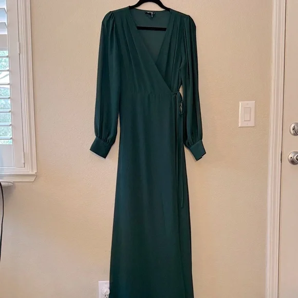 Baltic Born Deep Green Long Sleeve Dress - Picture 1 of 2